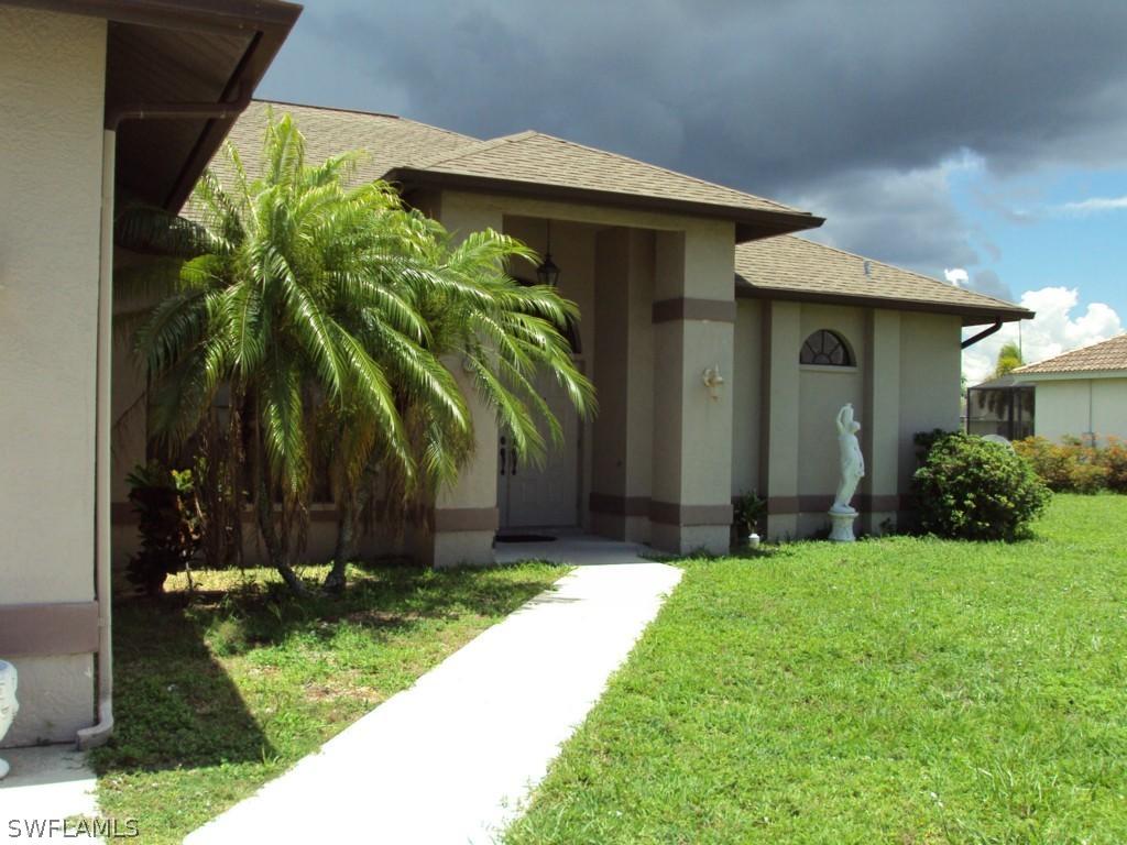 129 SE 29th Ter., Cape Coral, FL 33904