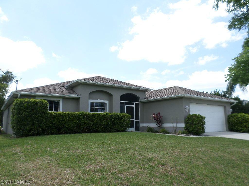 2301 SW 19th Pl., Cape Coral, FL 33991