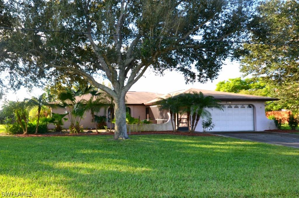 1208 SW 12th Ter., Cape Coral, FL 33991