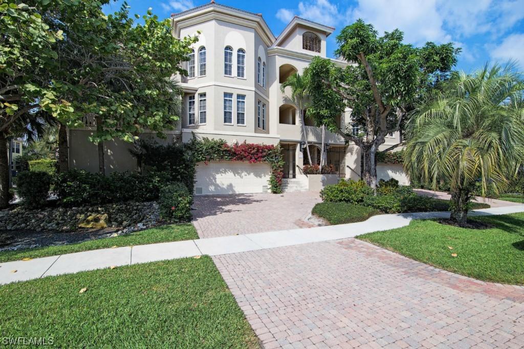 1010 5th St. #401, Naples, FL 34102