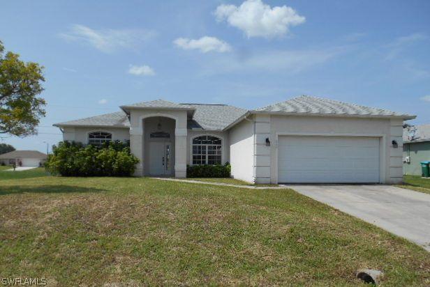 627 SE 1st Ter., Cape Coral, FL 33990