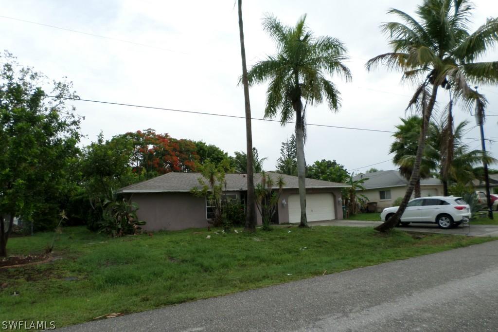 1215 SE 18th St., Cape Coral, FL 33990