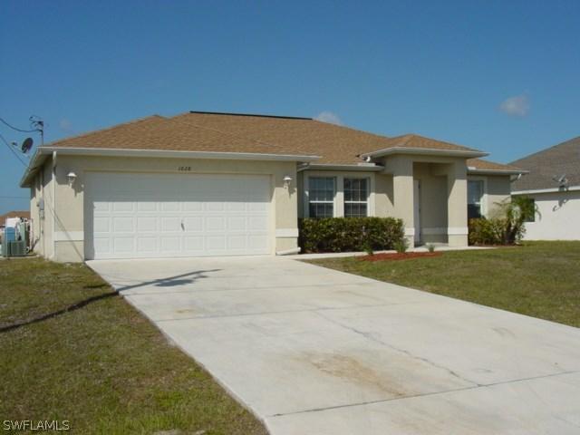 1628 NW 5th Pl., Cape Coral, FL 33993