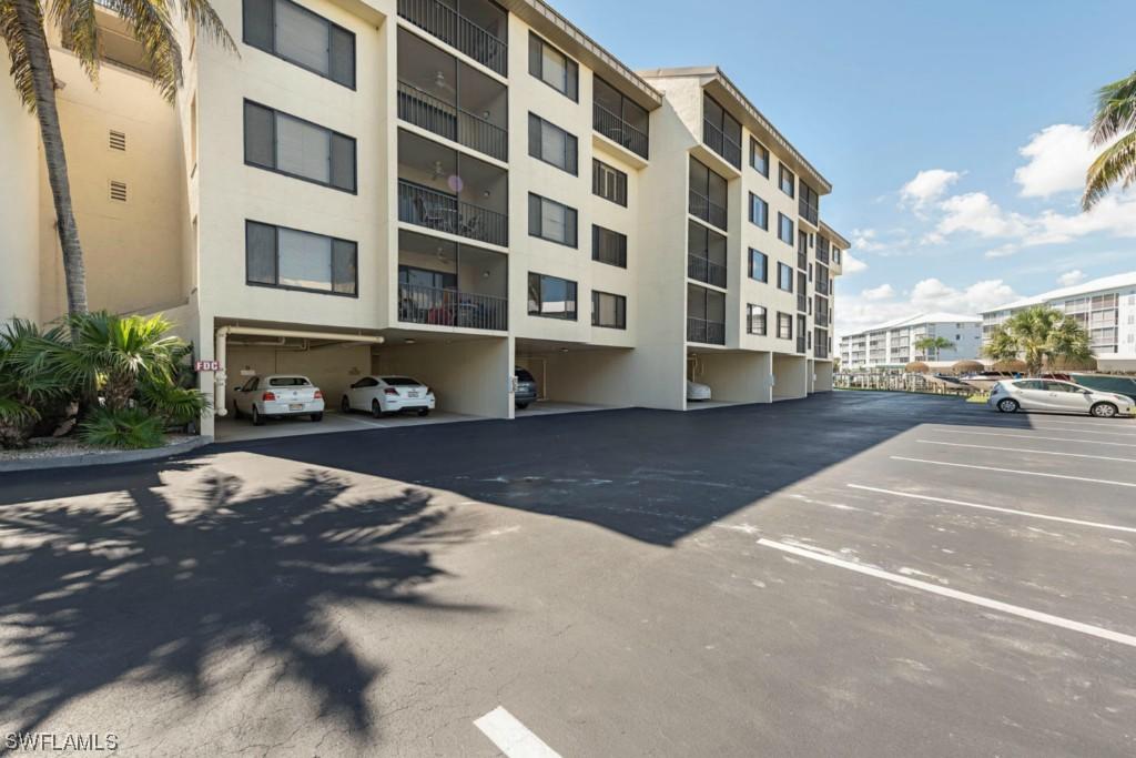 7327 Estero Blvd. #104, Fort Myers Beach, FL 33931