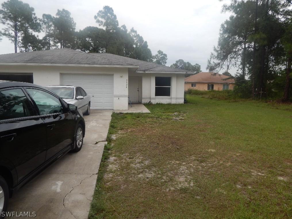 4624 27th St., Lehigh Acres, FL 33973
