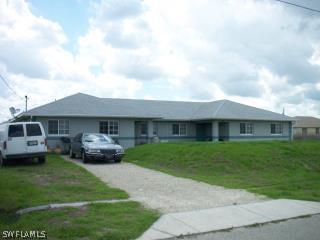 733 Gordon Ave., Lehigh Acres, FL 33973
