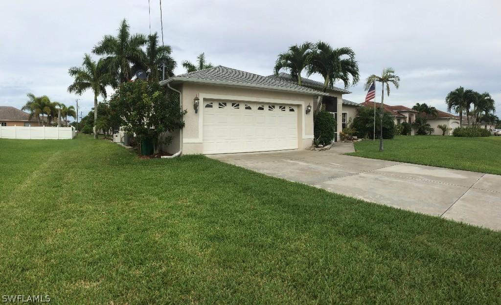 805 SW 4th Pl., Cape Coral, FL 33991