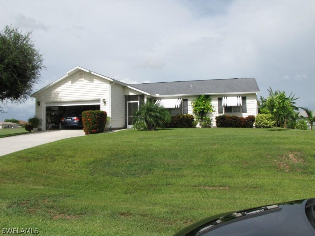 1401 NE 6th Pl., Cape Coral, FL 33909