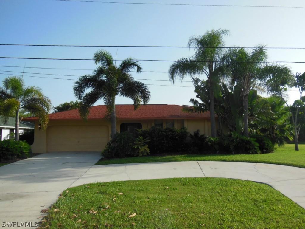713 SW 39th Ter., Cape Coral, FL 33914