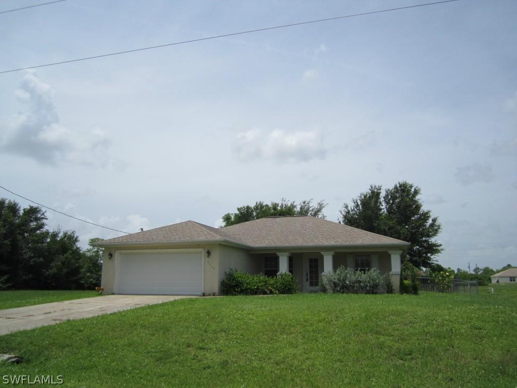 4310 NE 24th Pl., Cape Coral, FL 33909