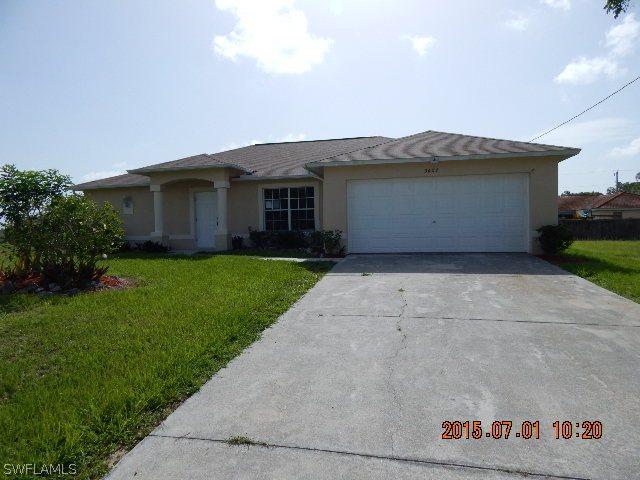 3603 NE 12th Pl., Cape Coral, FL 33909