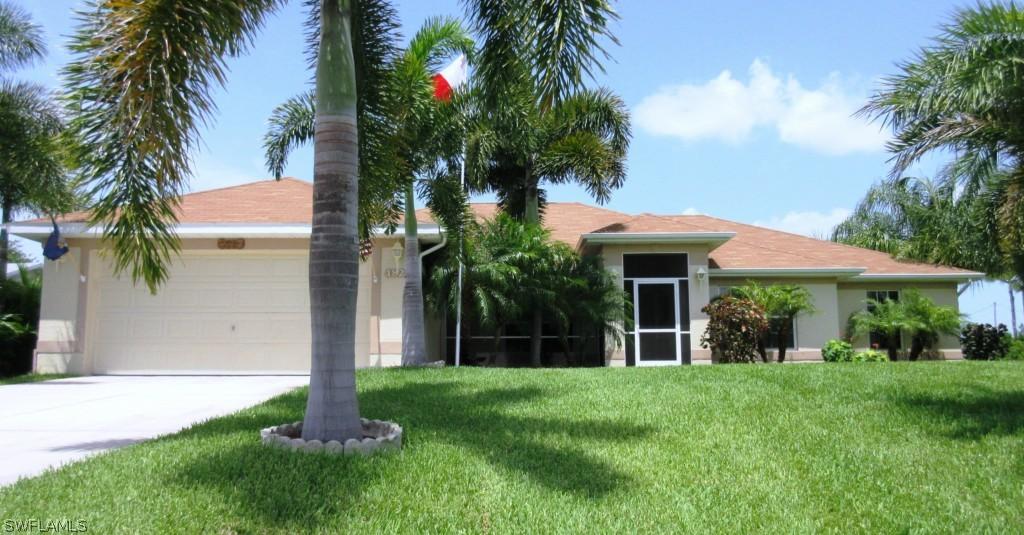 1820 NW 18th Pl., Cape Coral, FL 33993