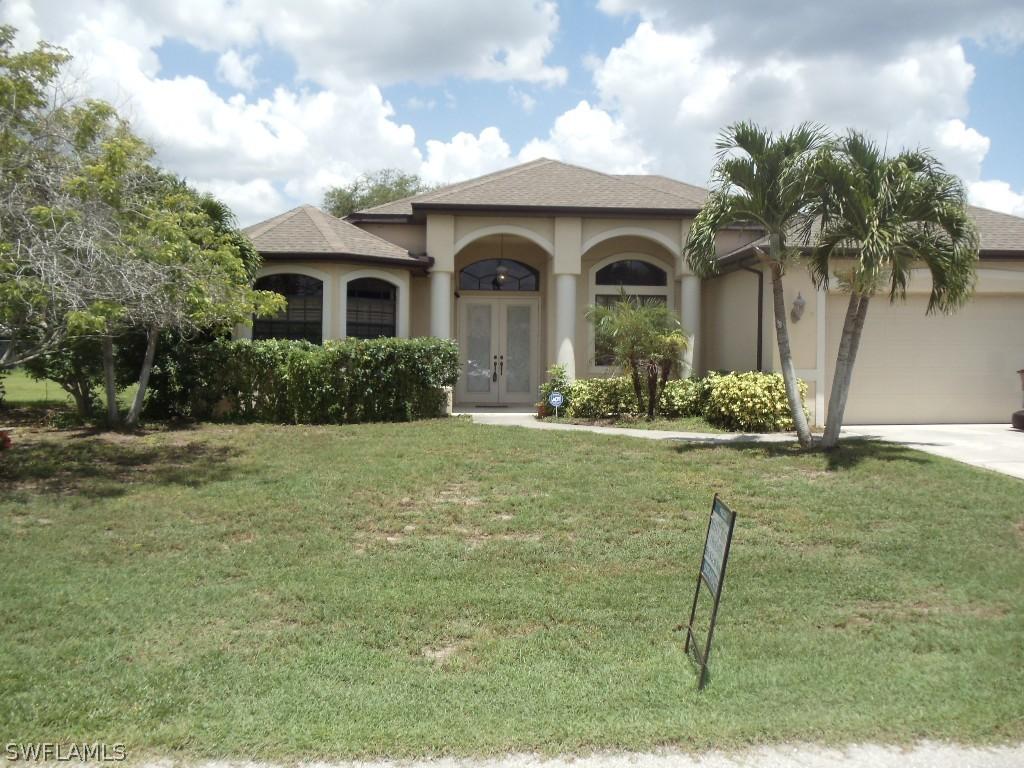 2117 SE 10th Pl., Cape Coral, FL 33990