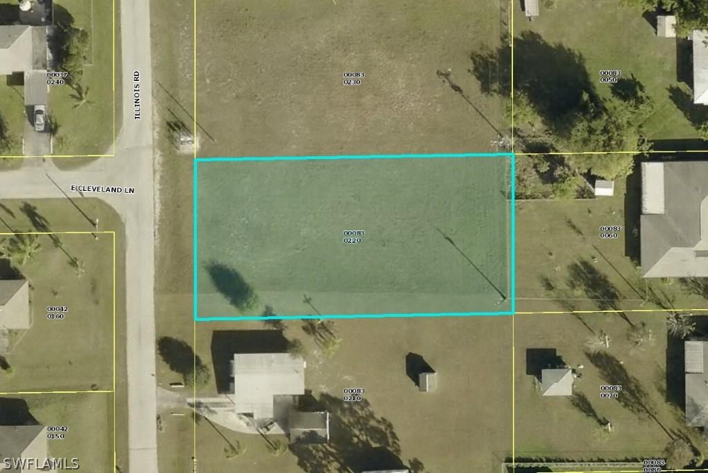 24 Illinois Rd., Lehigh Acres, FL 33936