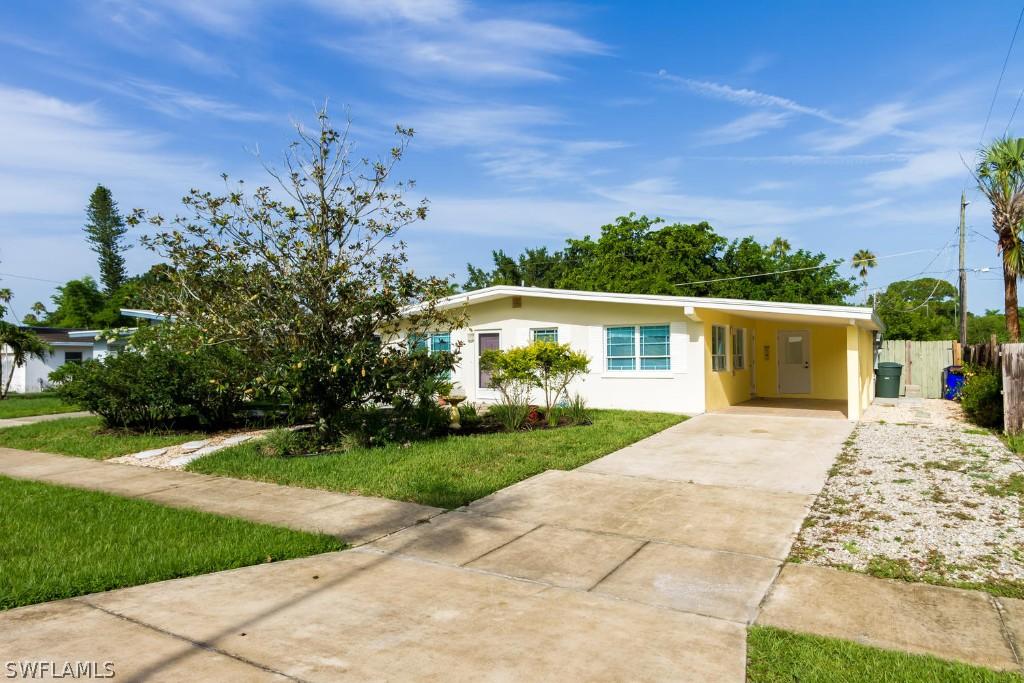 3816 La Palma St., Fort Myers, FL 33901