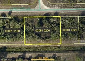 542 Lone Star Ln., Lehigh Acres, FL 33974