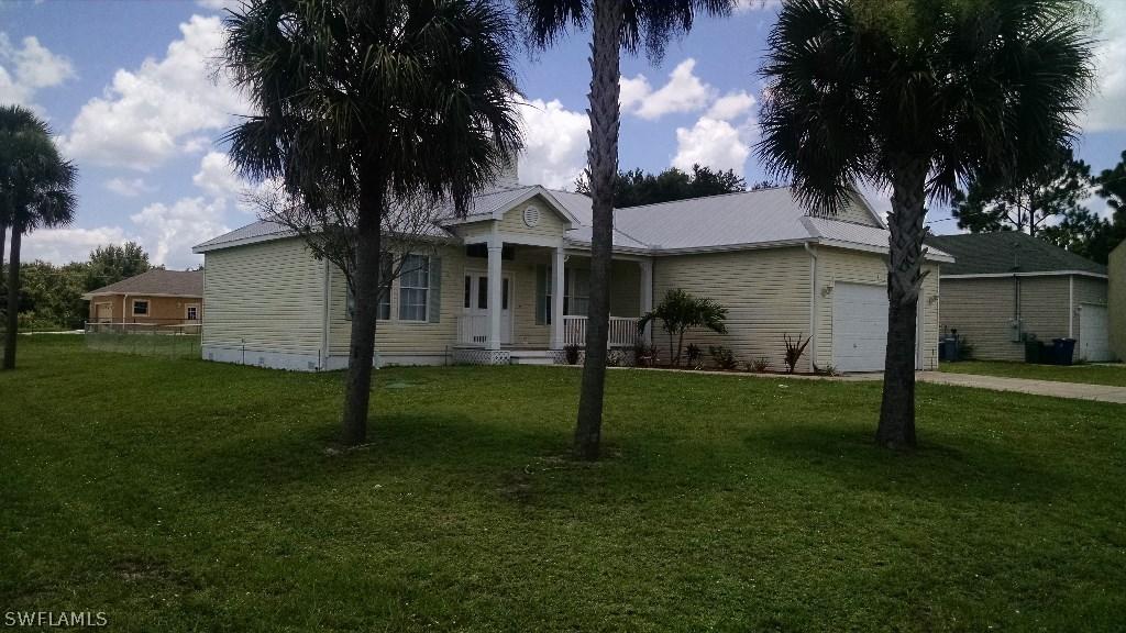304 Harry Ave., Lehigh Acres, FL 33971