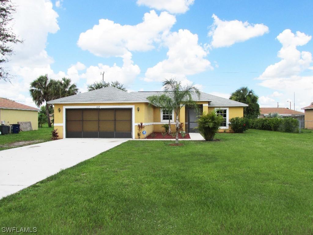 647 Bell Blvd., Lehigh Acres, FL 33974
