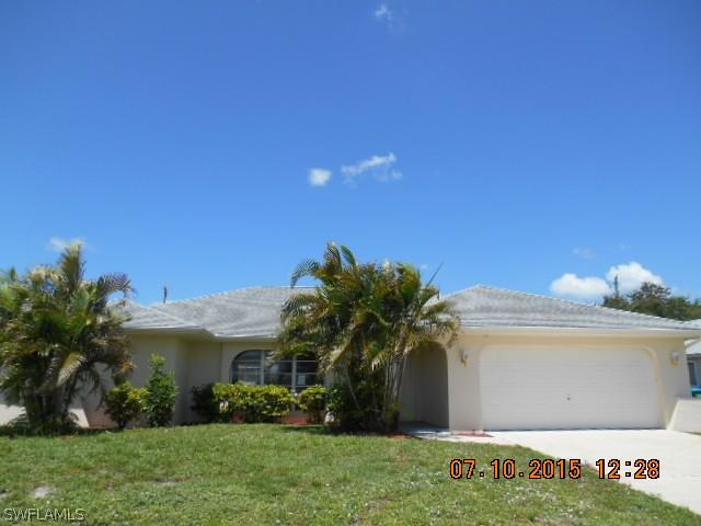 212 NE 23rd Pl., Cape Coral, FL 33909