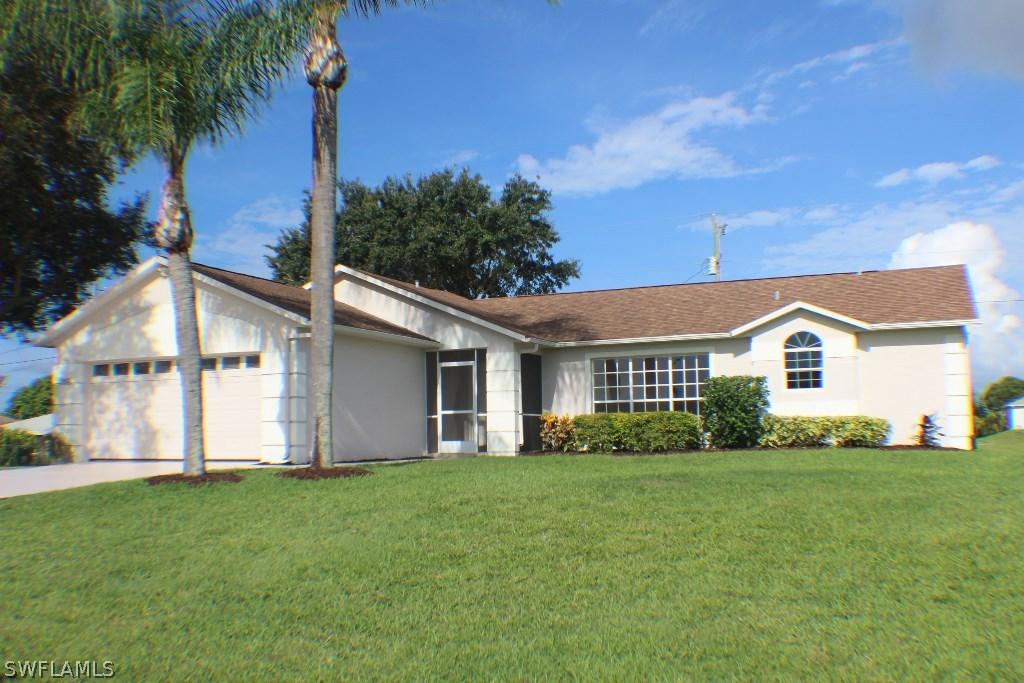 842 NE 7th Ave., Cape Coral, FL 33909