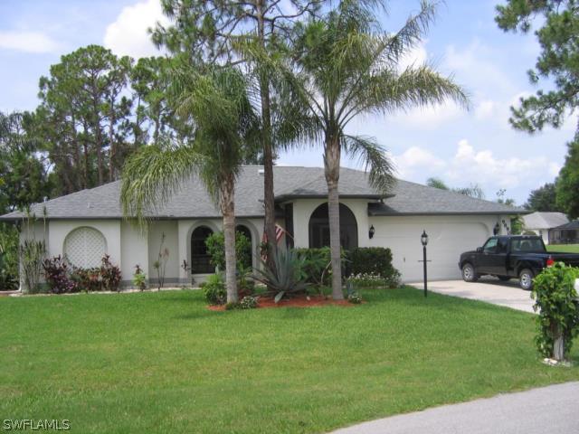 9890 Laketree Ct., Fort Myers, FL 33967
