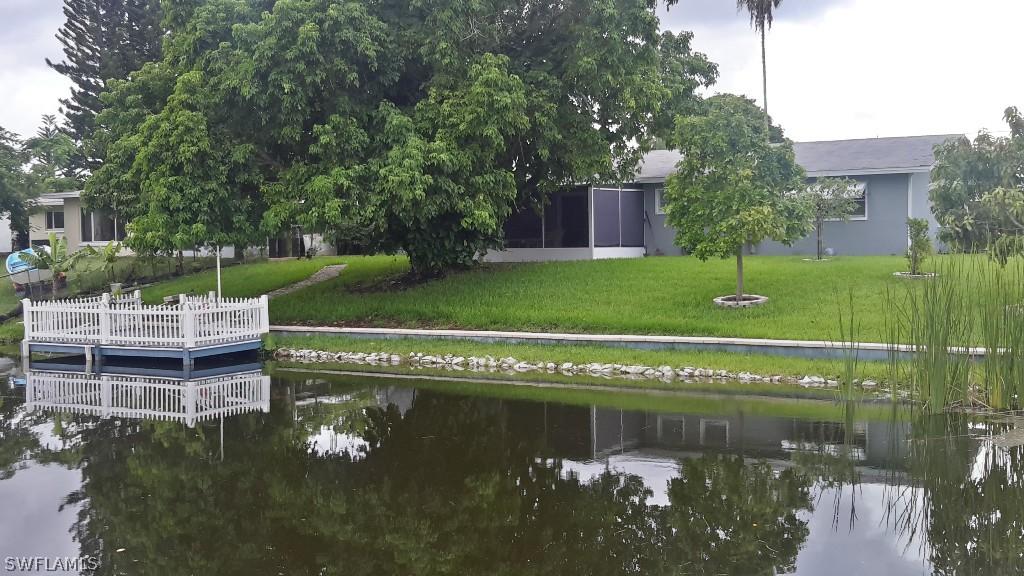 513 NE 13th Pl., Cape Coral, FL 33909