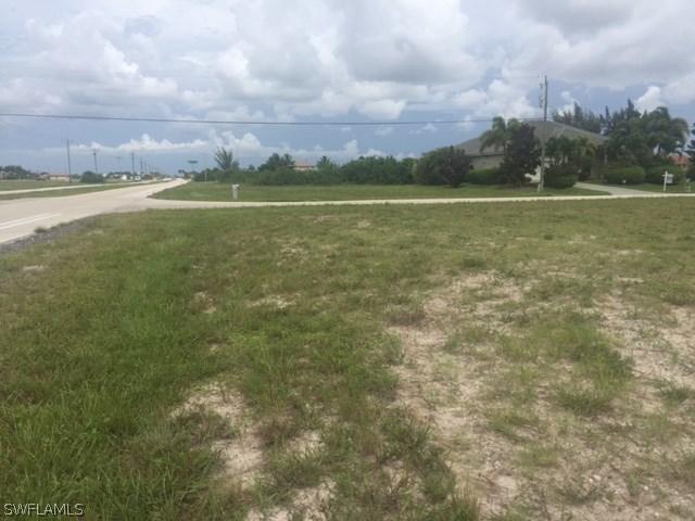 2 SW 33rd Ave., Cape Coral, FL 33991