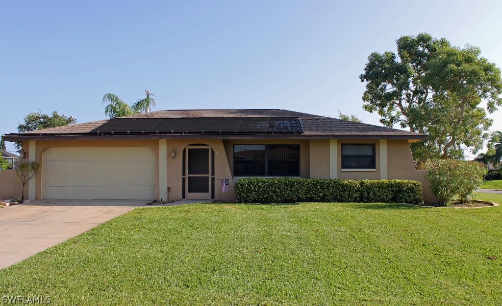 927 SE 23rd St., Cape Coral, FL 33990