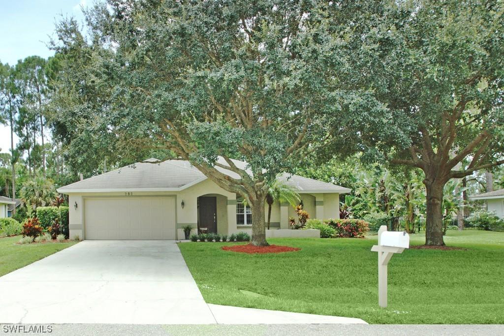 252 Johnnycake Dr., Naples, FL 34110