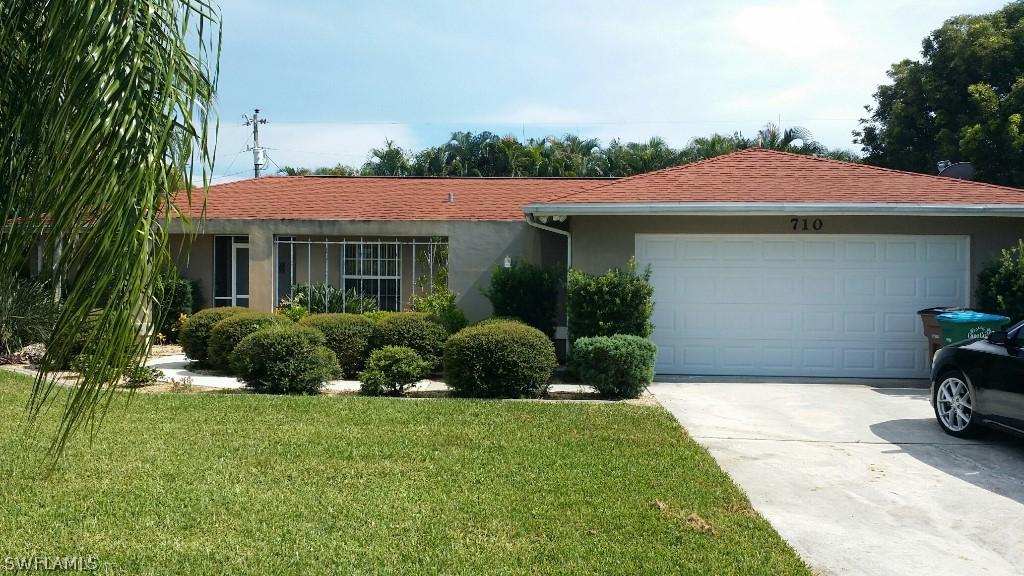 710 SE 35th Ter., Cape Coral, FL 33904