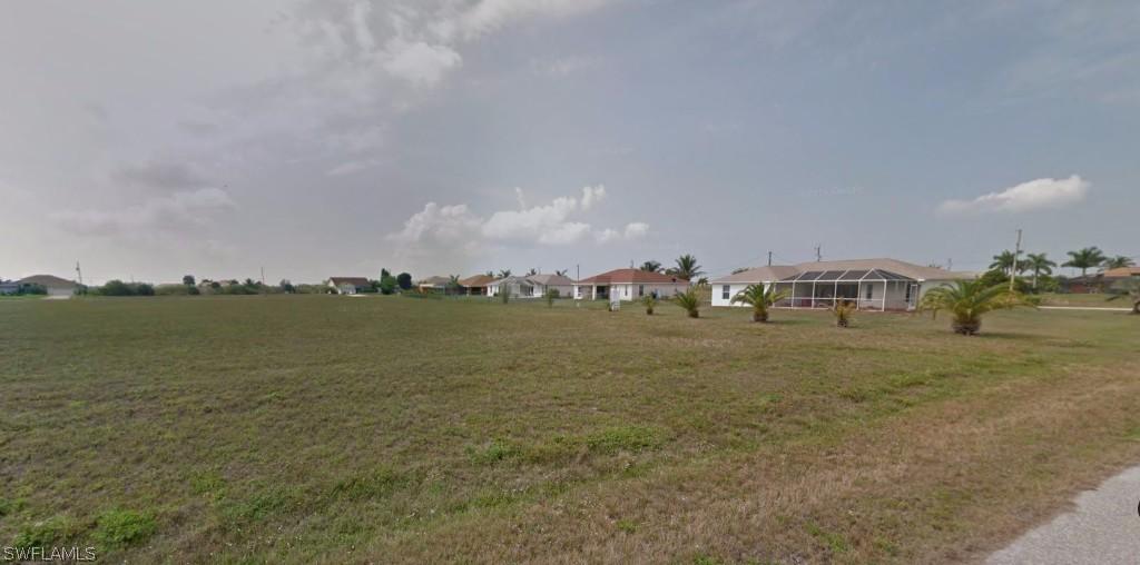 3230 NW 15th Ter., Cape Coral, FL 33993