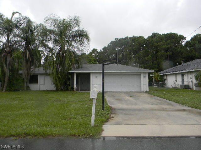 1908 SW 8th Ct., Cape Coral, FL 33991