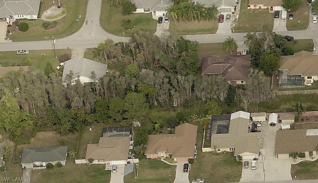 8384 Buena Vista Rd., Fort Myers, FL 33967