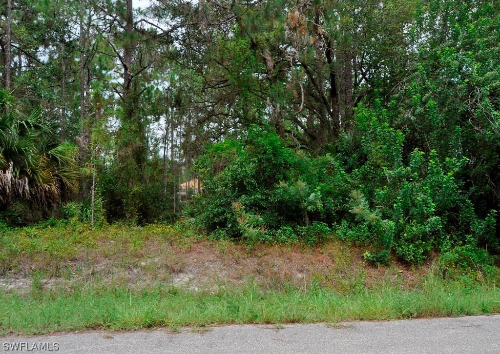 1519 Desoto Ave., Lehigh Acres, FL 33972