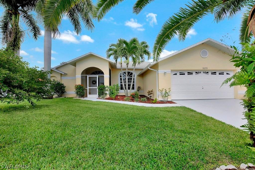 5233 SW 19th Pl., Cape Coral, FL 33914