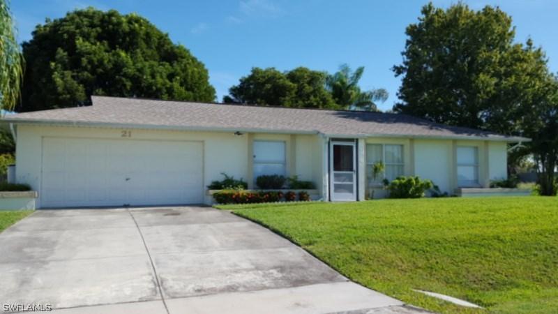 21 NE 12th Ter., Cape Coral, FL 33909