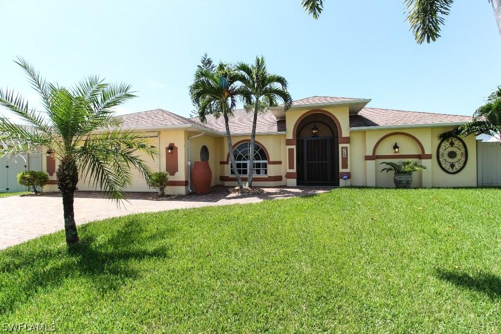 214 SW 44th Ter., Cape Coral, FL 33914