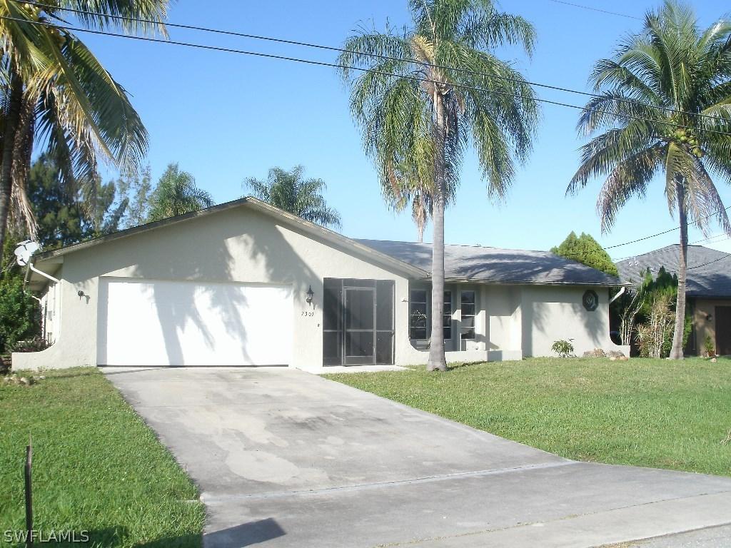 2301 SE 8th Ter., Cape Coral, FL 33990
