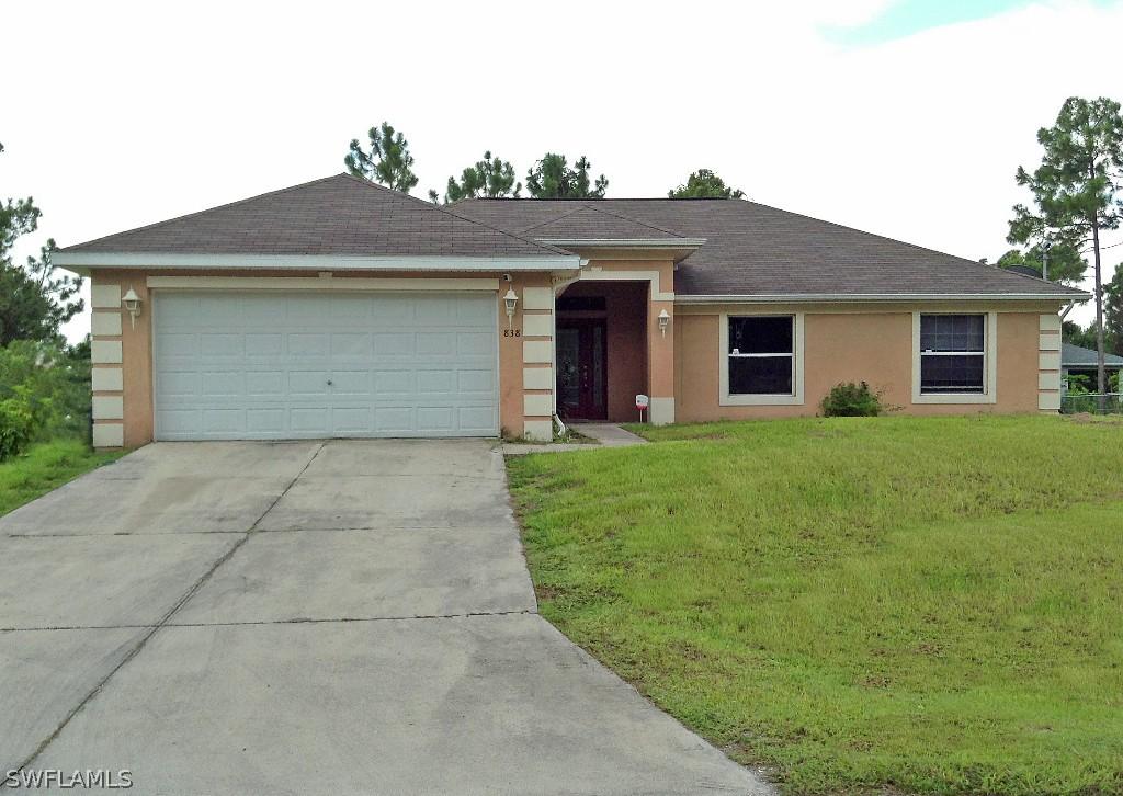 838 Campbell St., Lehigh Acres, FL 33974