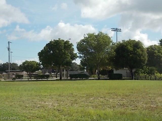 1435 NE 2nd Ter., Cape Coral, FL 33909