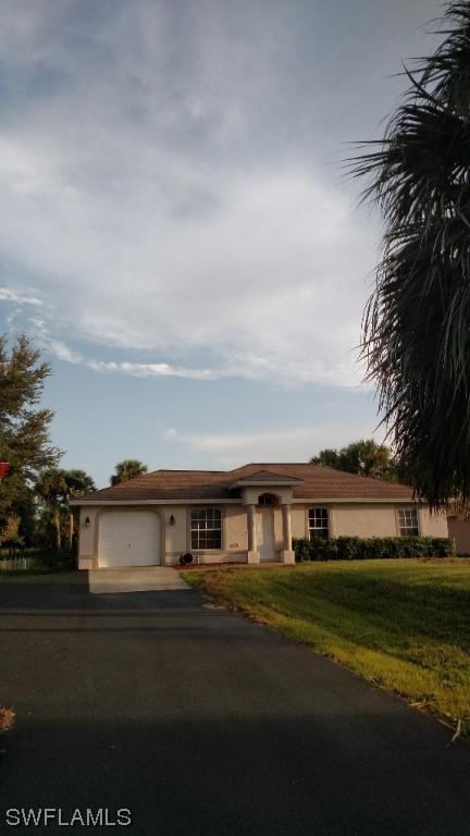 4870 20th Ave., Naples, FL 34117