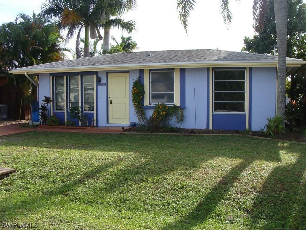 2639 Bridgeview St., Matlacha, FL 33993