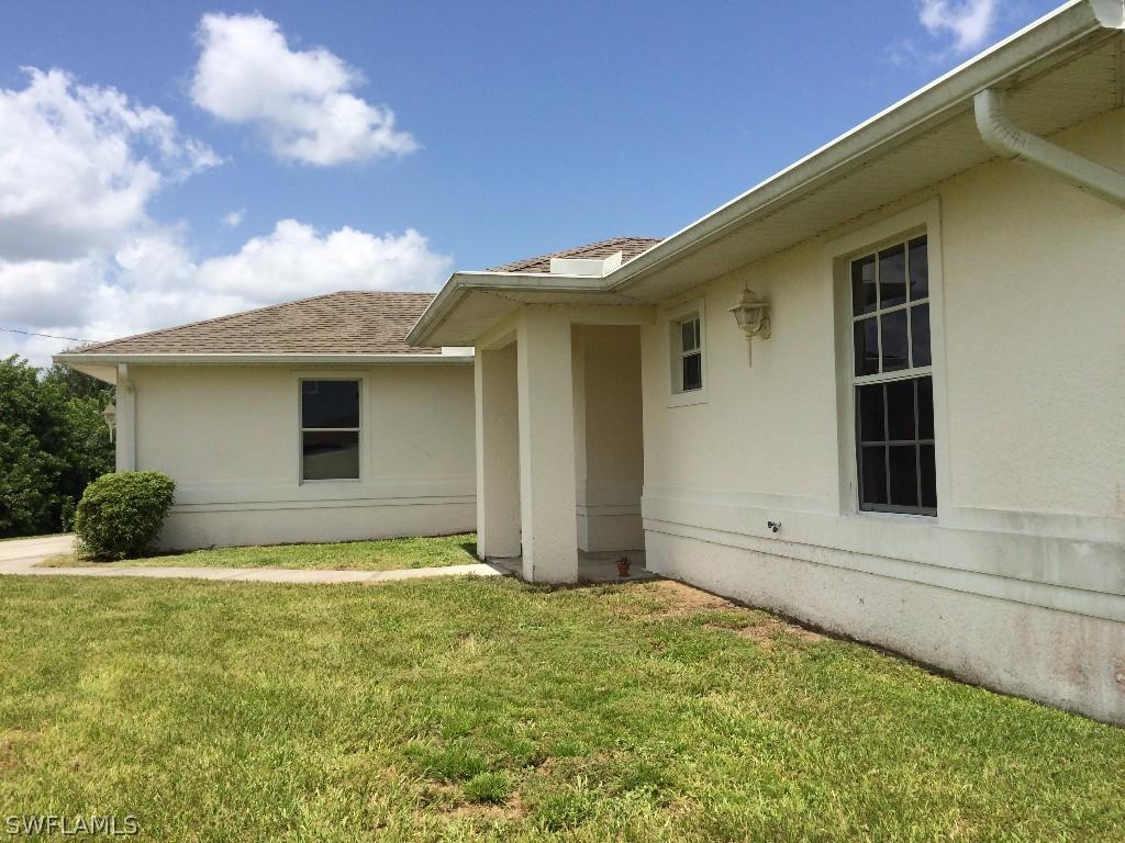 213 Grant Blvd., Lehigh Acres, FL 33974