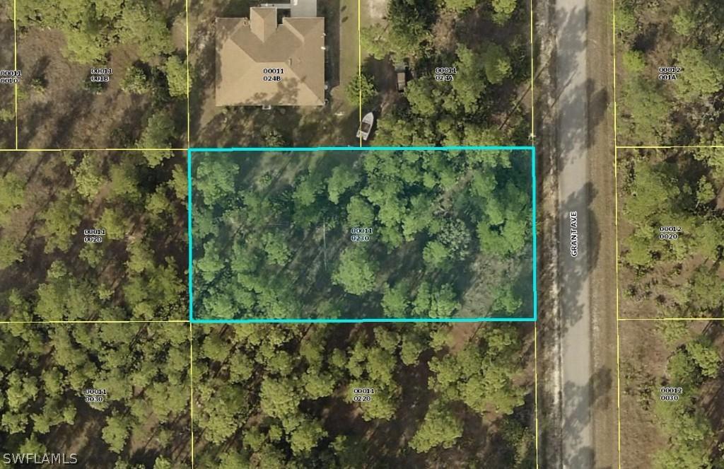 821 Grant Ave., Lehigh Acres, FL 33972