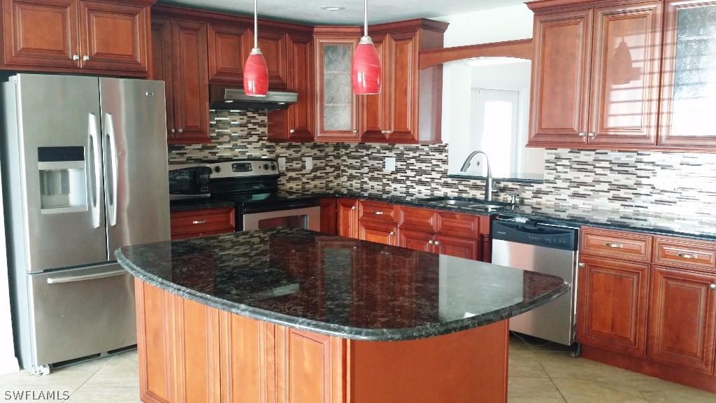 3936 Palm Tree Blvd., Cape Coral, FL 33904