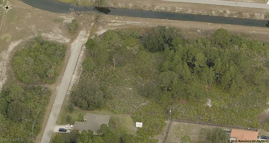 1516 Lee Ave., Lehigh Acres, FL 33972