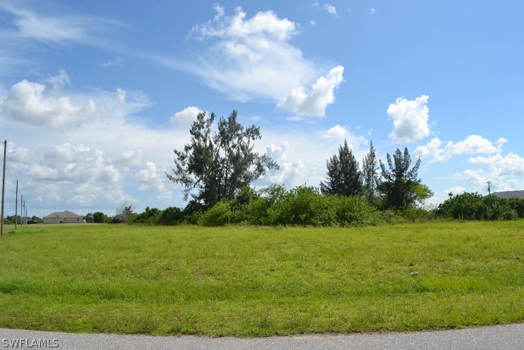 2118 NE 20th St., Cape Coral, FL 33909