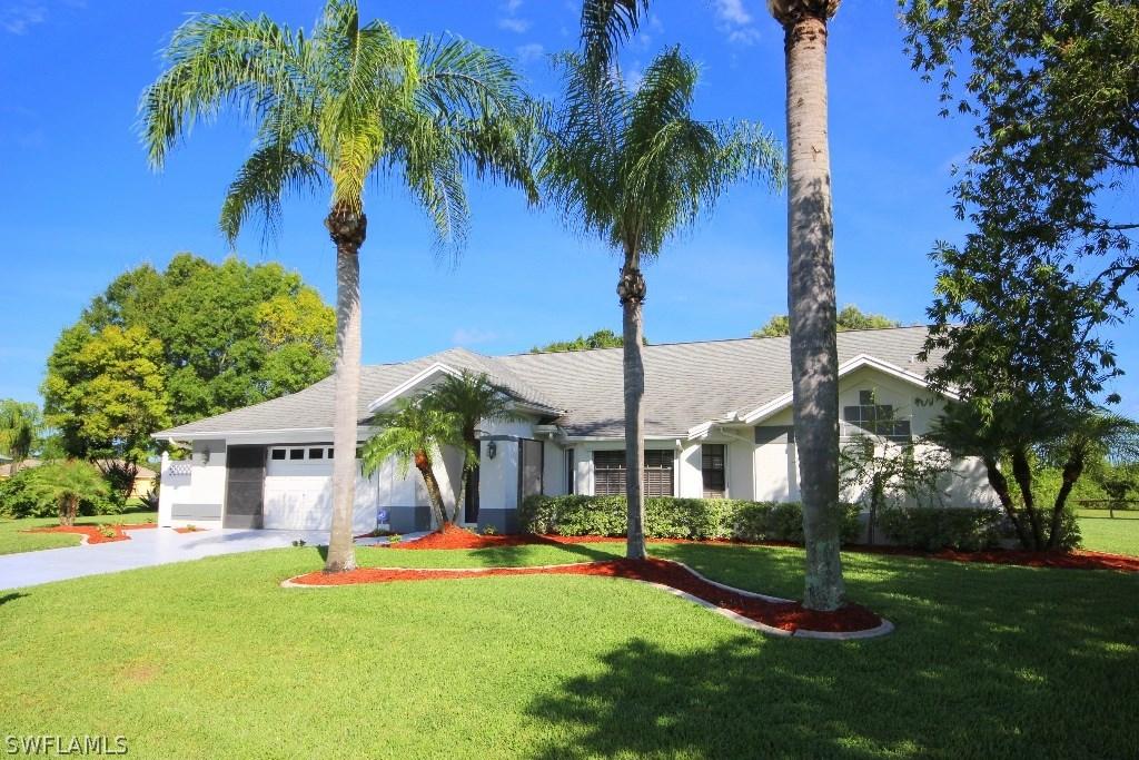 540 Whispering Wind Bend, Lehigh Acres, FL 33974