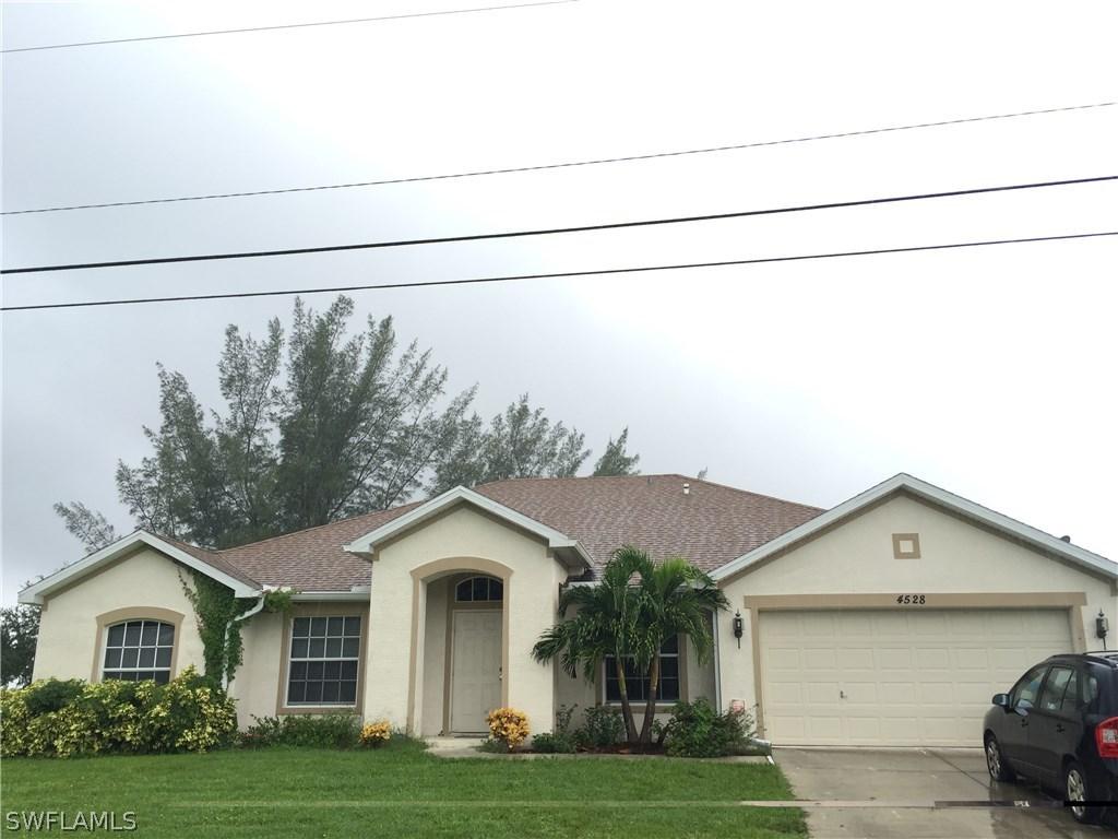 4528 SW 16th Pl., Cape Coral, FL 33914