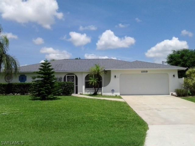 1209 SE 19th Ln., Cape Coral, FL 33990